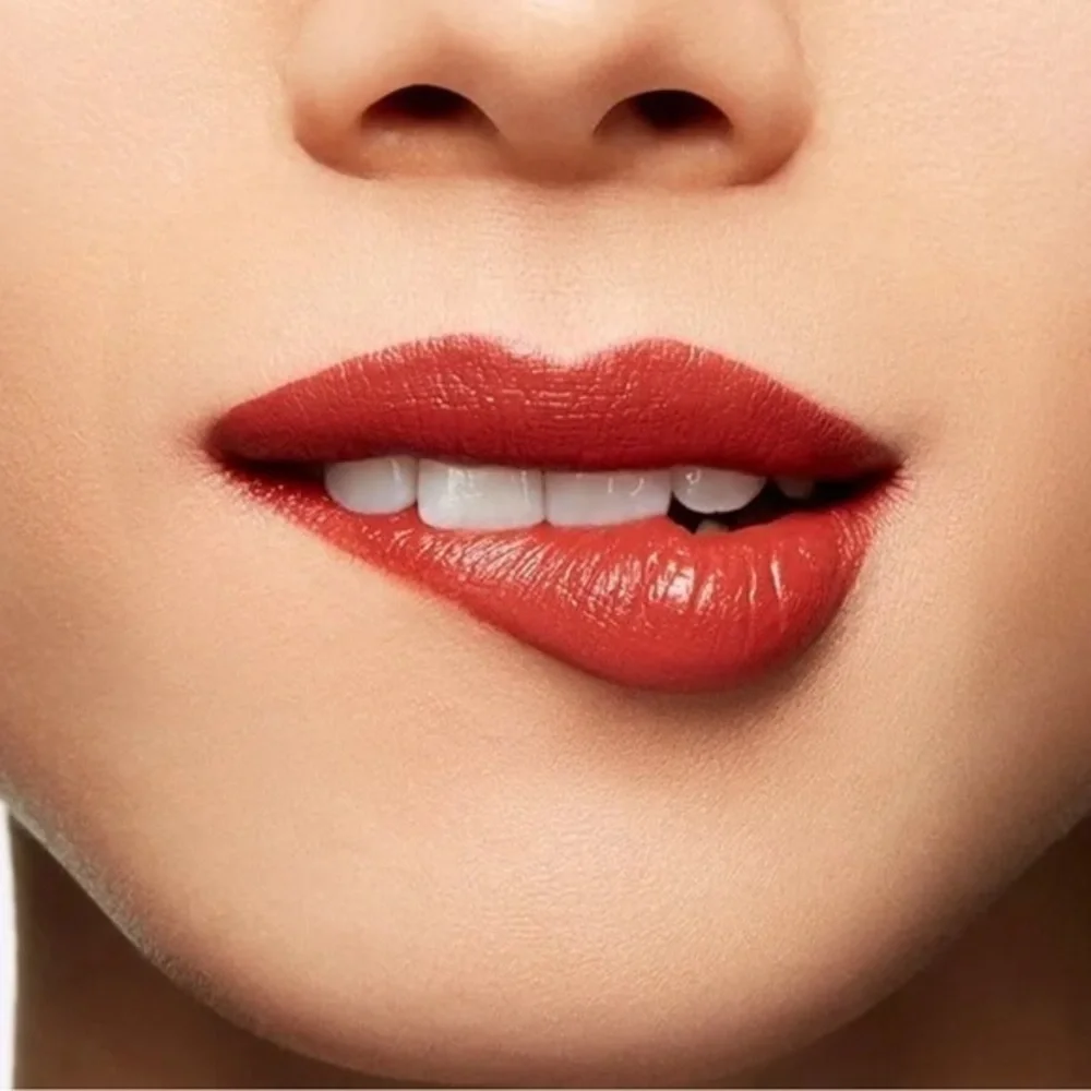 MAC DEIFY ME 481 hydrating Liquid Lipstick Love Me Lipcolour NEW IN BOX